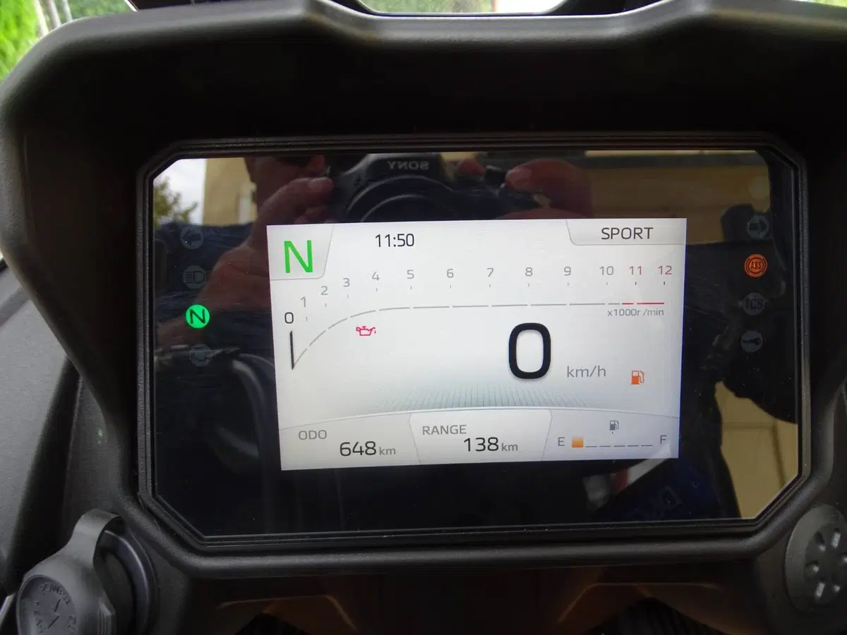 Yamaha Tracer 7 GT (2025 - 26) (8)