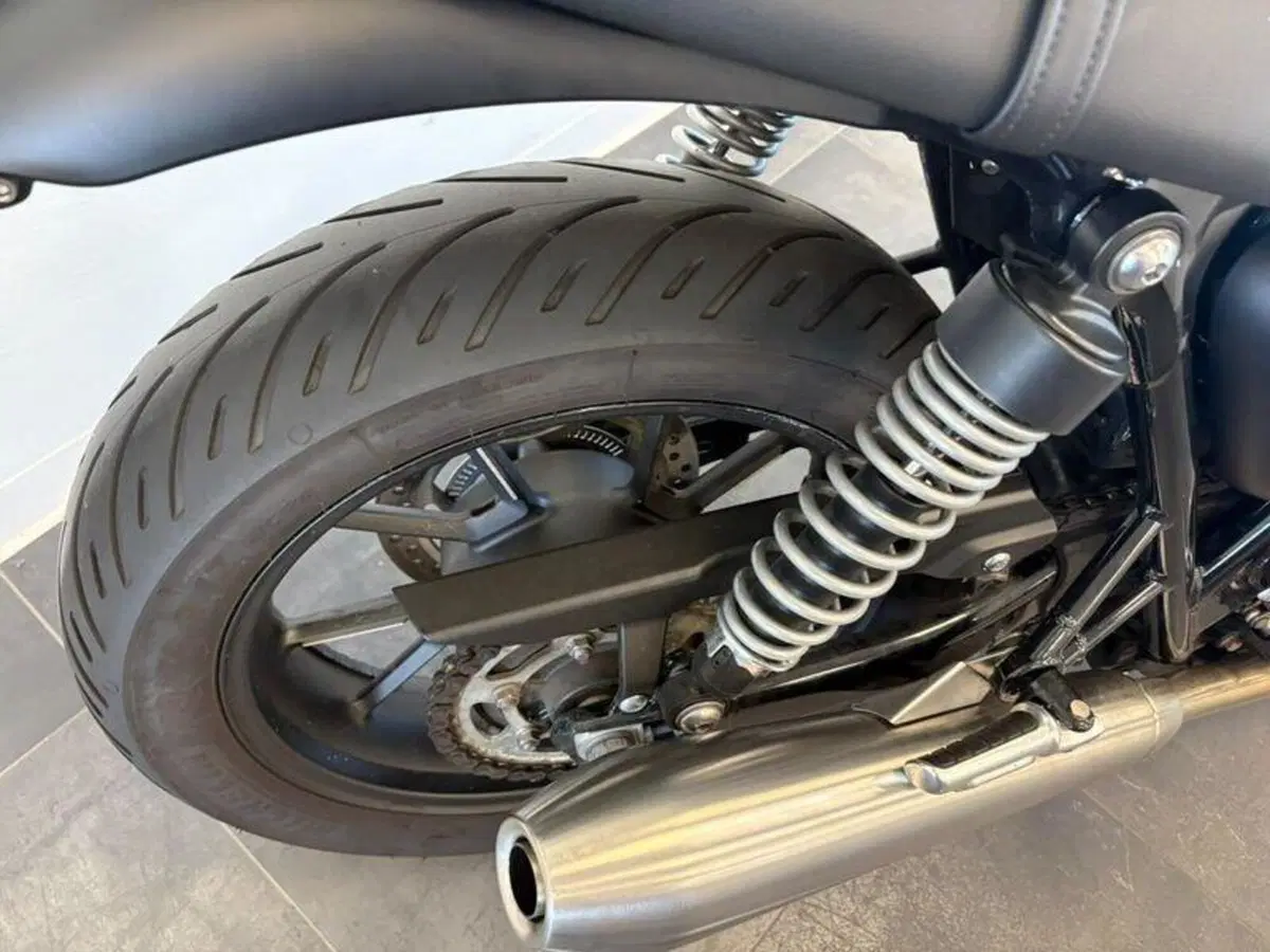 Triumph Street Twin 900 (2019 - 20) (8)