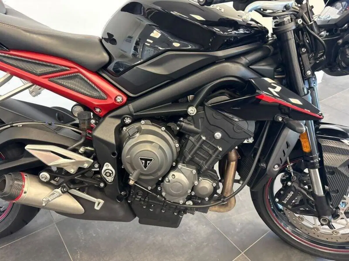 Triumph Street Triple R (2017 - 20) (10)