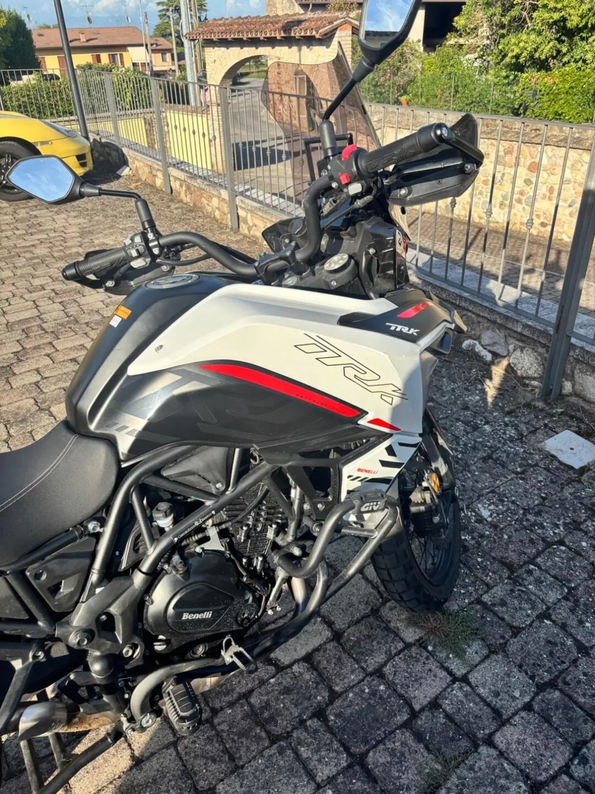 Benelli TRK 702X (2023 - 25) (2)