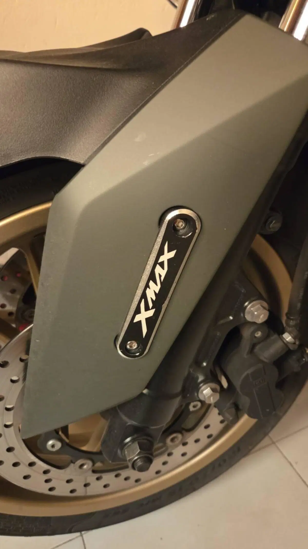 Yamaha X-Max 400 Tech Max (2020) (6)