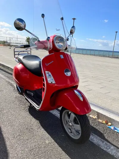 Vespa GTS 250 i.e. abs usata