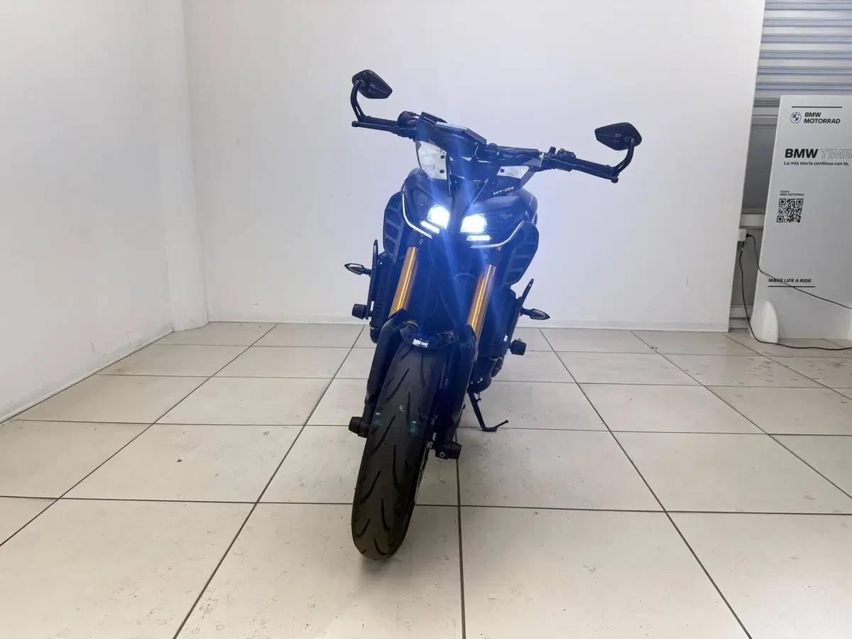 Yamaha MT-09 SP (2021 - 23) (3)
