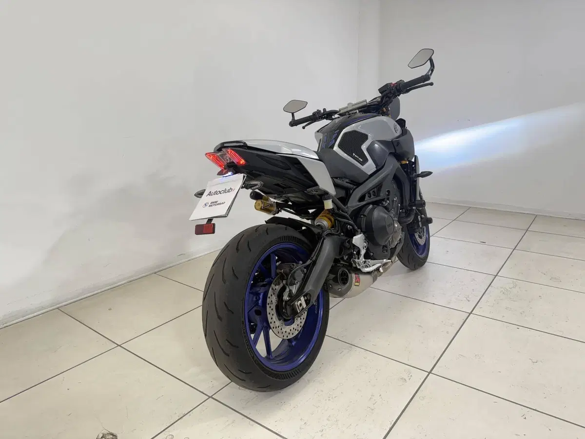 Yamaha MT-09 SP (2021 - 23) (6)