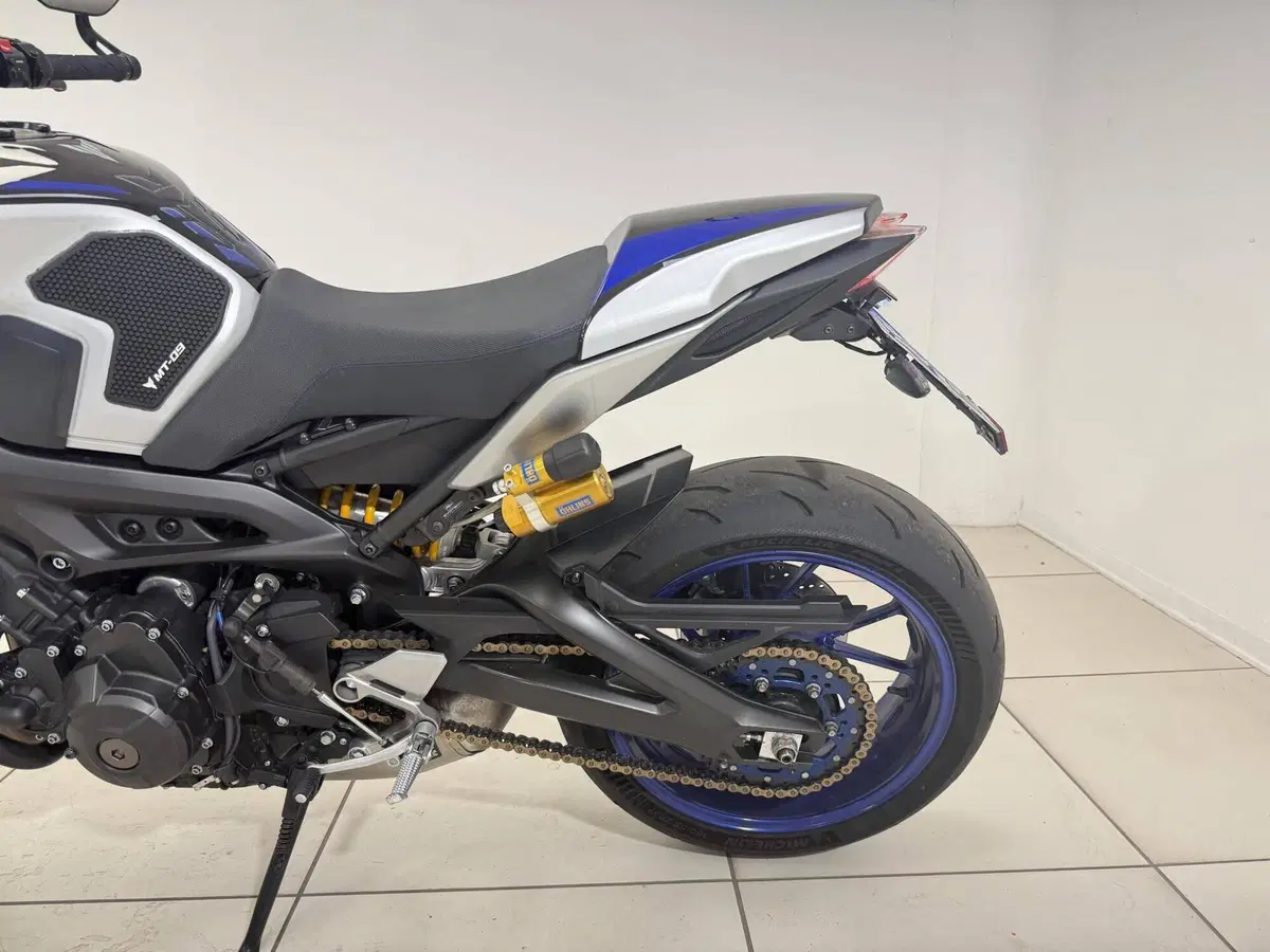 Yamaha MT-09 SP (2021 - 23) (14)