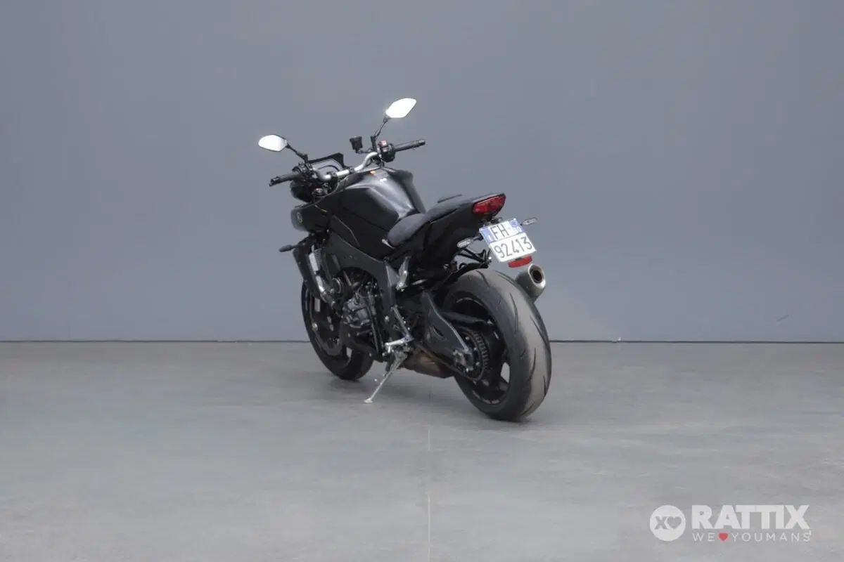 Yamaha MT-10 (2022 - 26) (5)