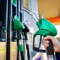 Caro carburanti, il Governo sceglie la prudenza: taglio delle accise esteso solo di una settimana