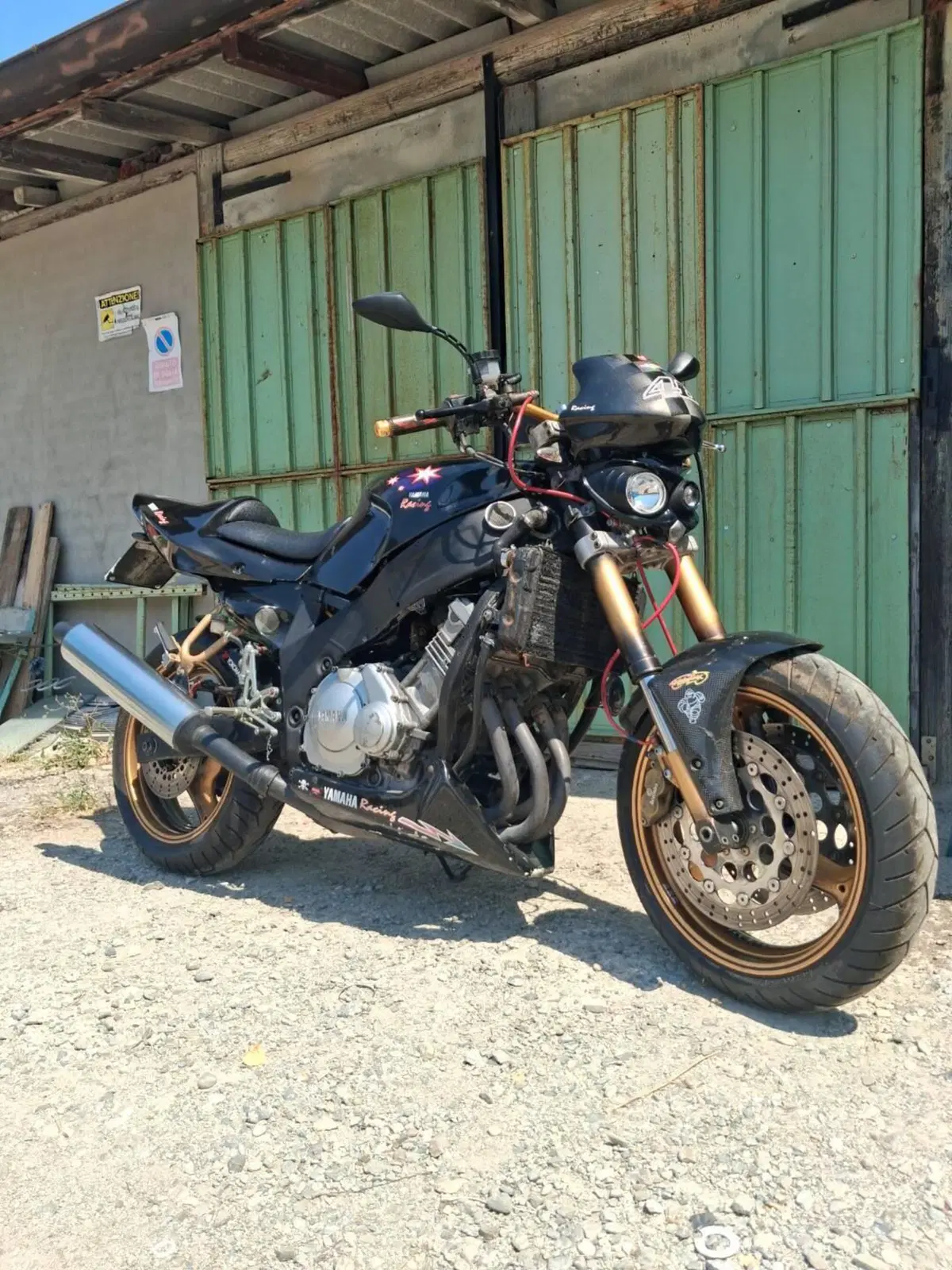 Yamaha FZR 600 (1991 - 93)