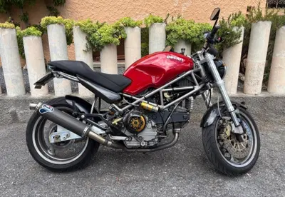 Ducati Monster 900 Special I.E. (1999 - 02) usata