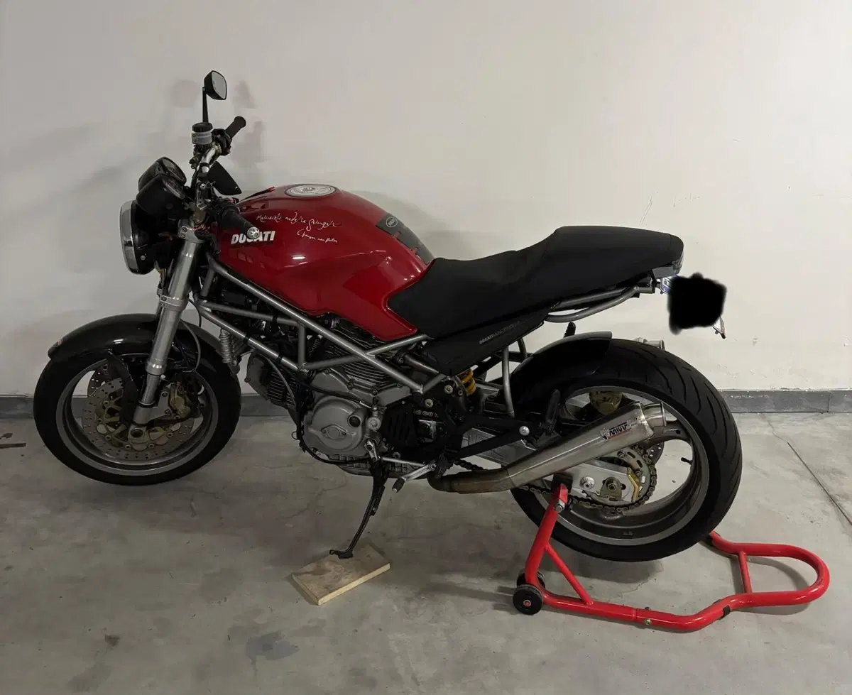 Ducati Monster 900 Special I.E. (1999 - 02) (9)
