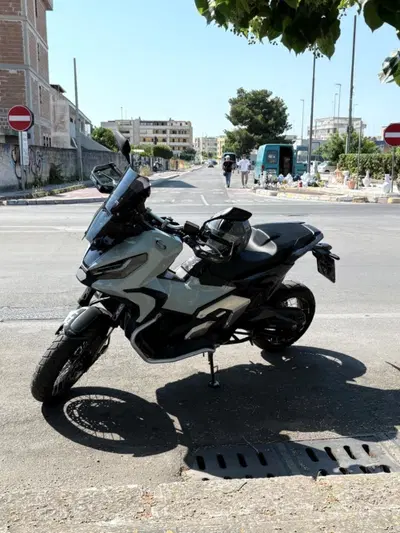 Honda X-ADV 750 DCT Travel (2021 - 24) usata
