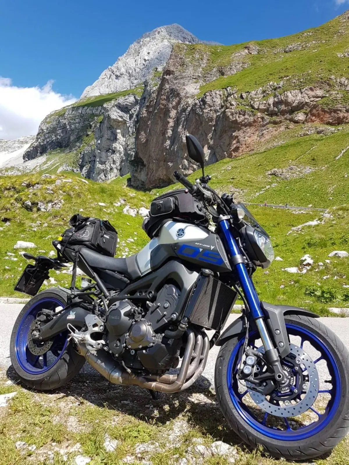 Yamaha MT-09 ABS (2016) (2)