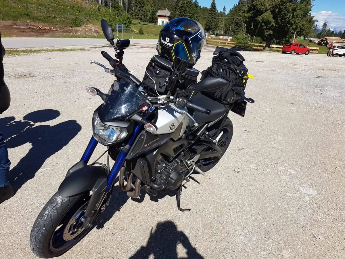 Yamaha MT-09 ABS (2016) (4)