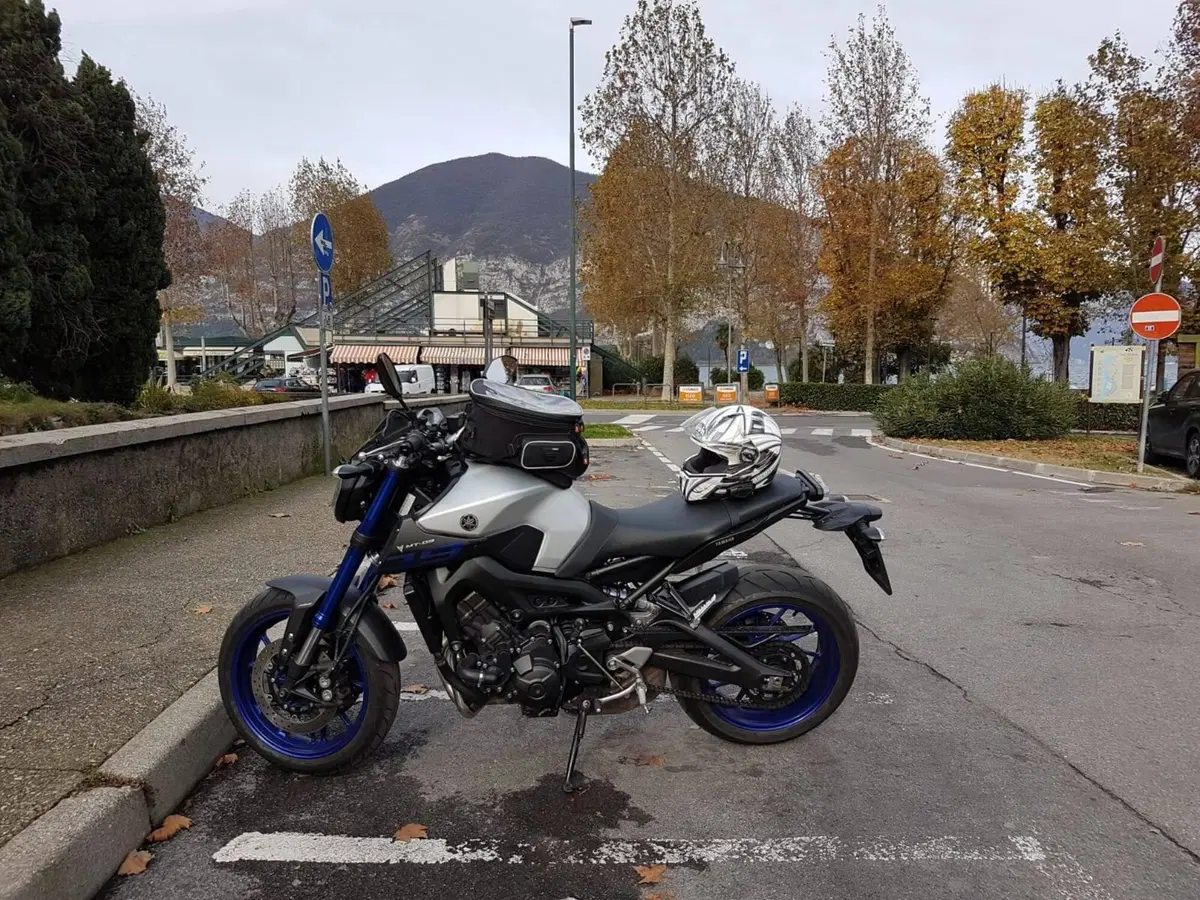 Yamaha MT-09 ABS (2016) (6)