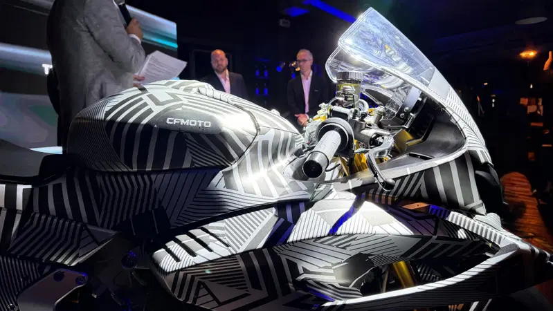 10 anni di Modena40, R&D europeo di CFMOTO