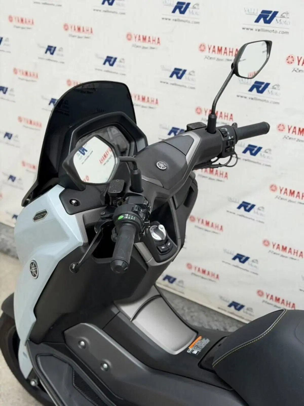 Yamaha N-Max 125 (2025 - 26) (4)