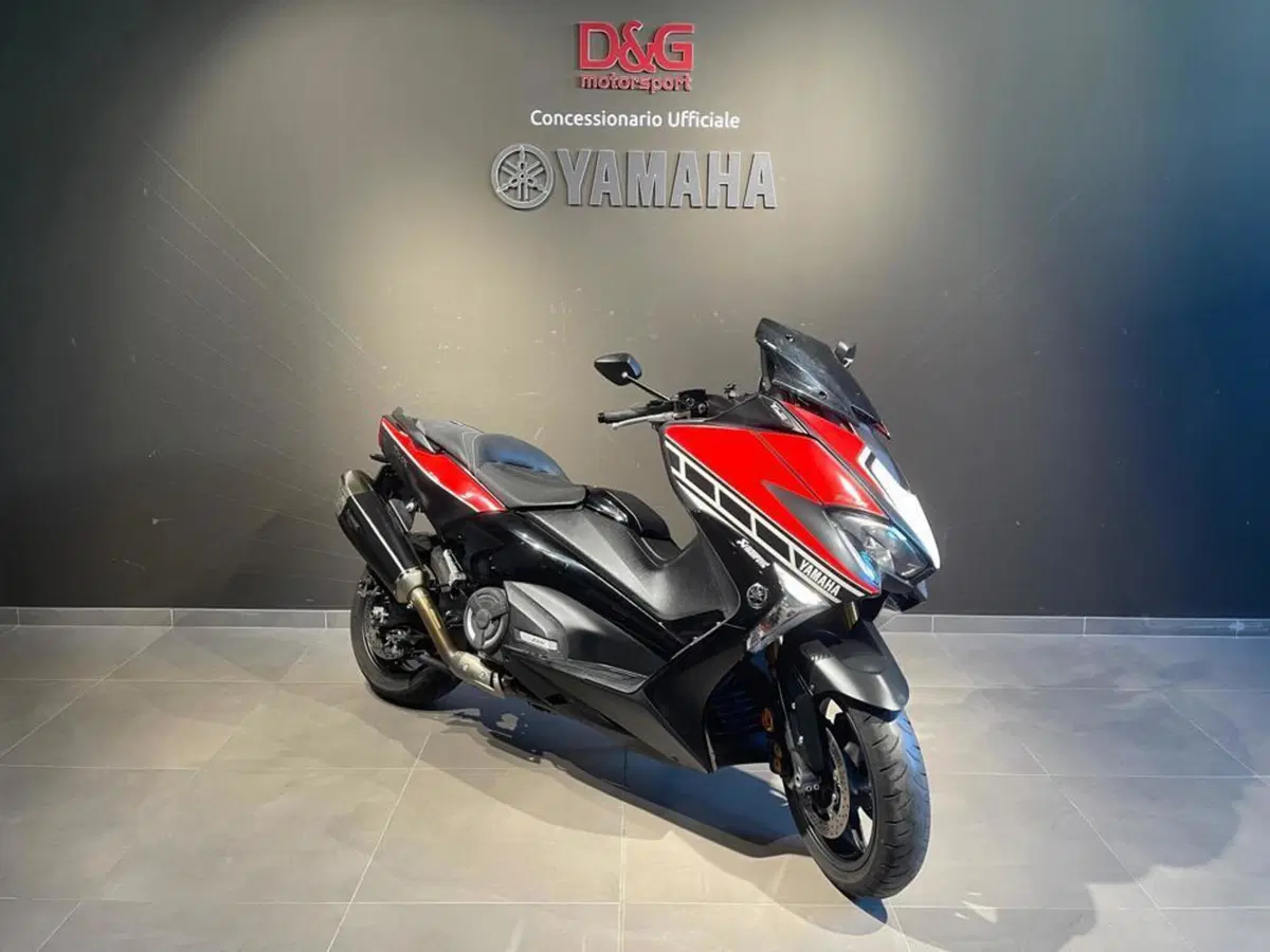Yamaha T-Max 530 DX (2017 - 19) (2)