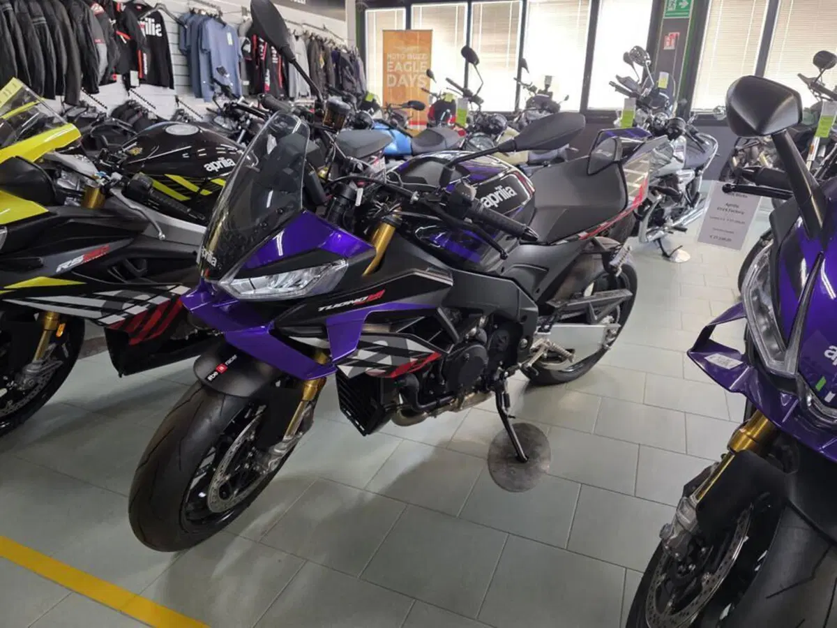 Aprilia Tuono V4 Factory (2025 - 26)