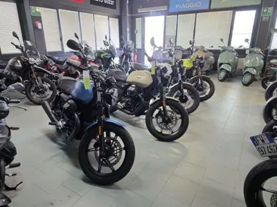 Moto Guzzi V7 Stone (2025 - 26) usata