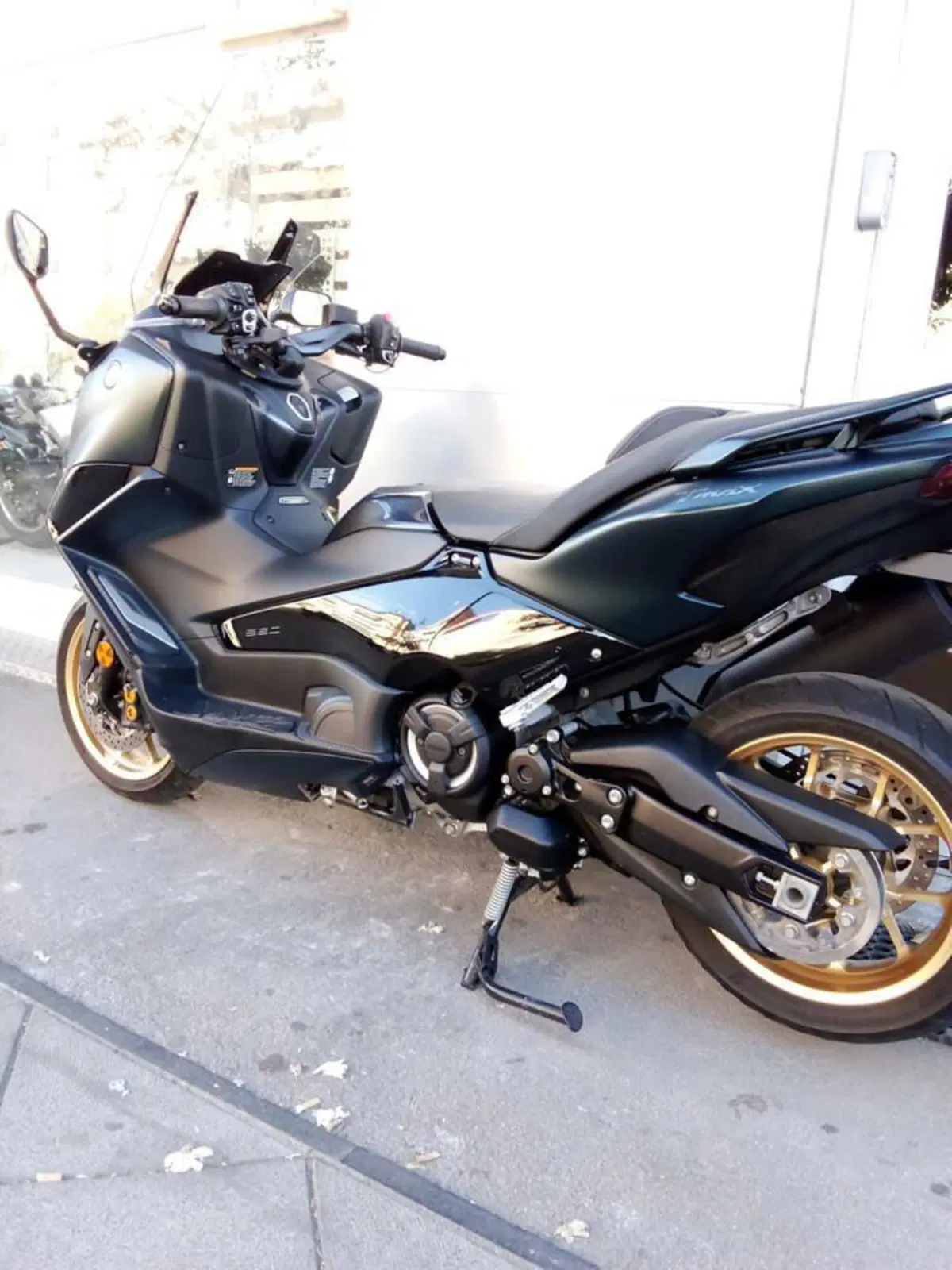 Yamaha T-Max 560 Tech Max (2022 - 24) (4)