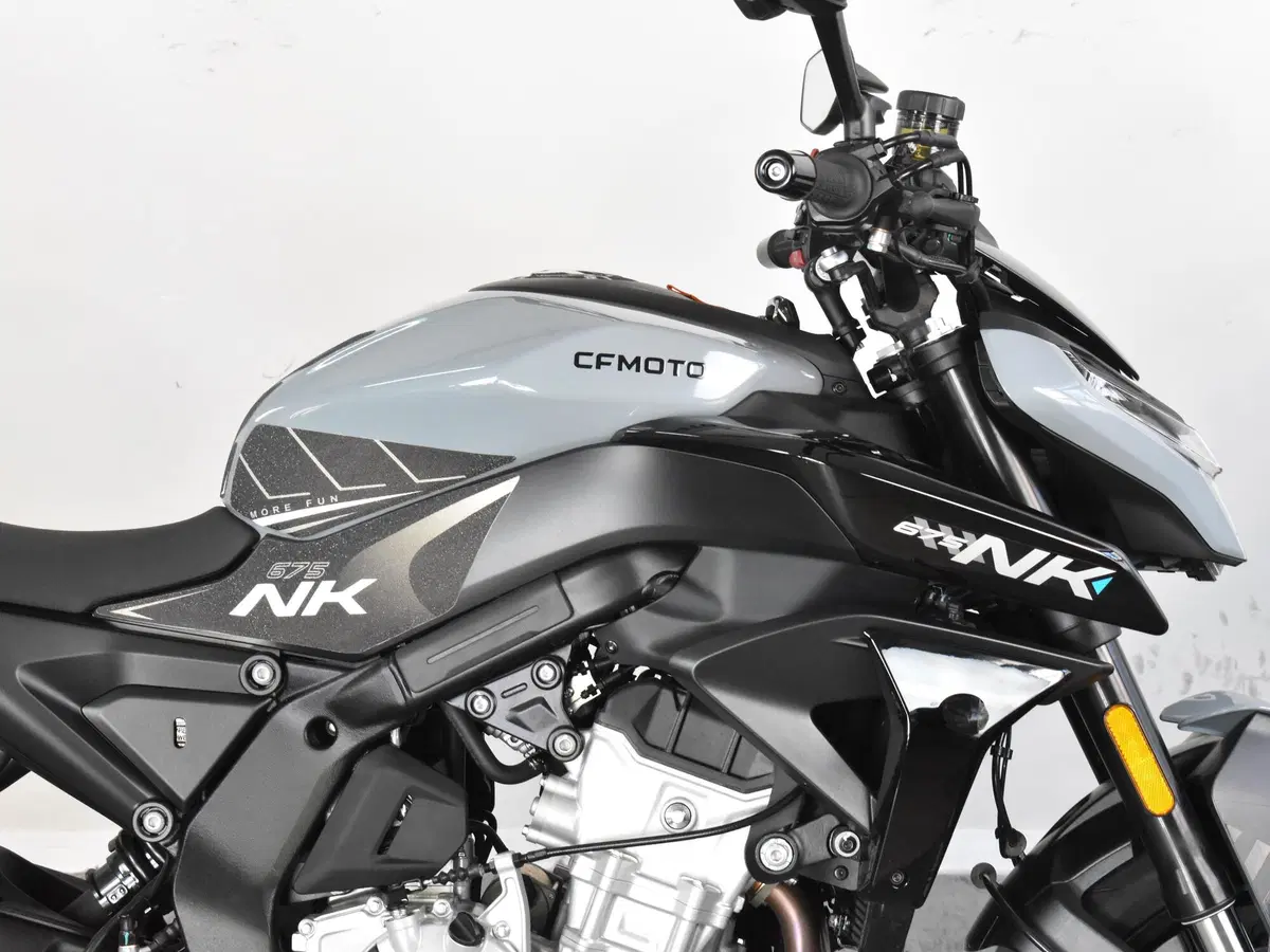CFMOTO 675NK (2025 - 26) (9)