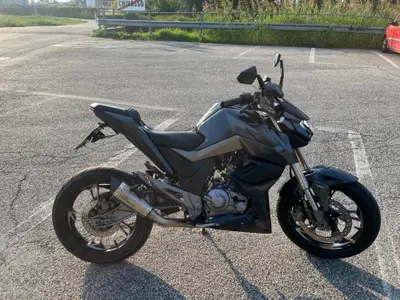 Zontes ZT125-U (2020 - 26) usata