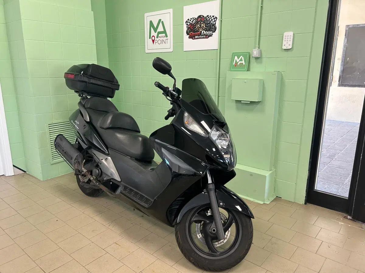 Honda Silver Wing 400 (2006 - 09) (19)