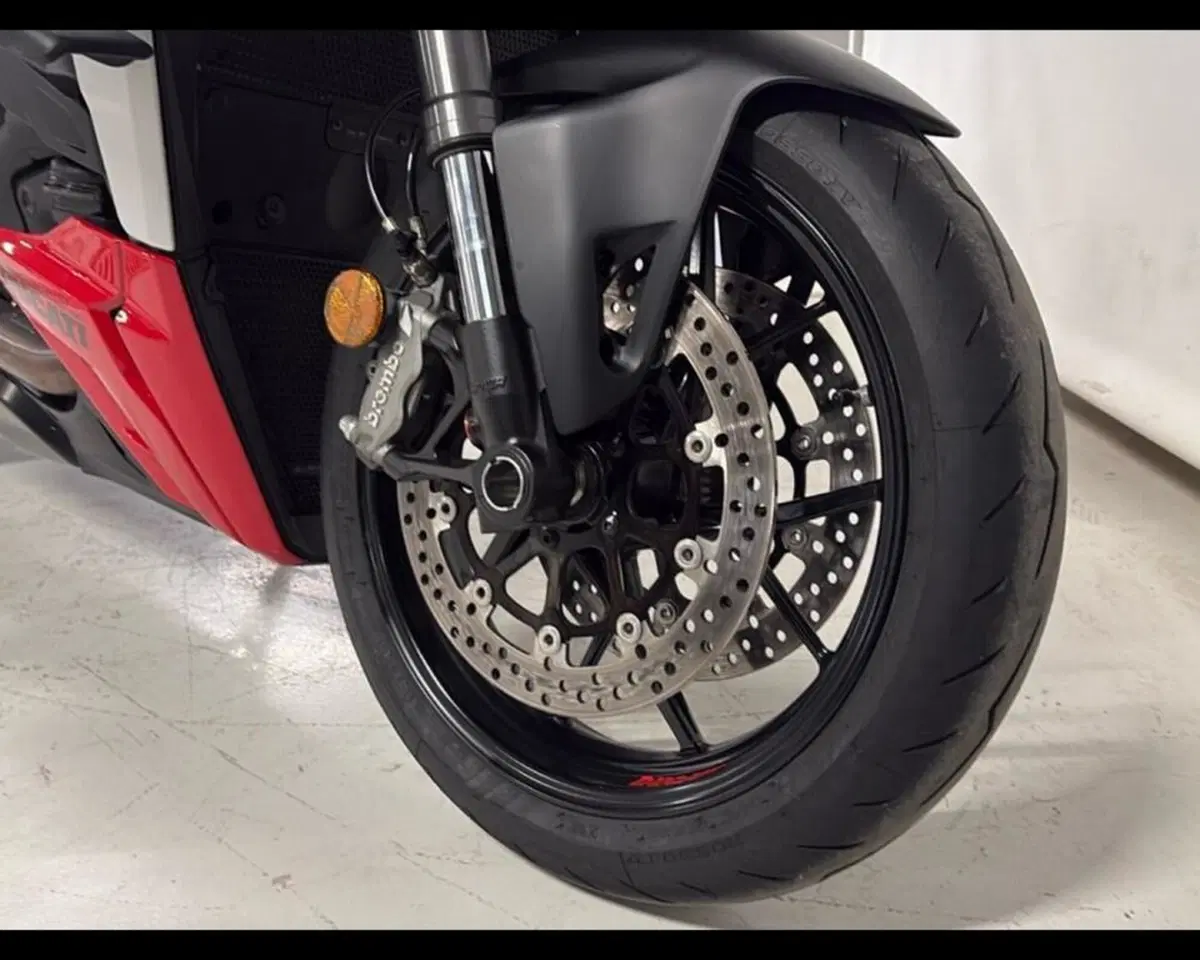Ducati Streetfighter V2 (2022 - 24) (11)