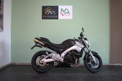 Suzuki GSR 600 (2006 - 11) usata