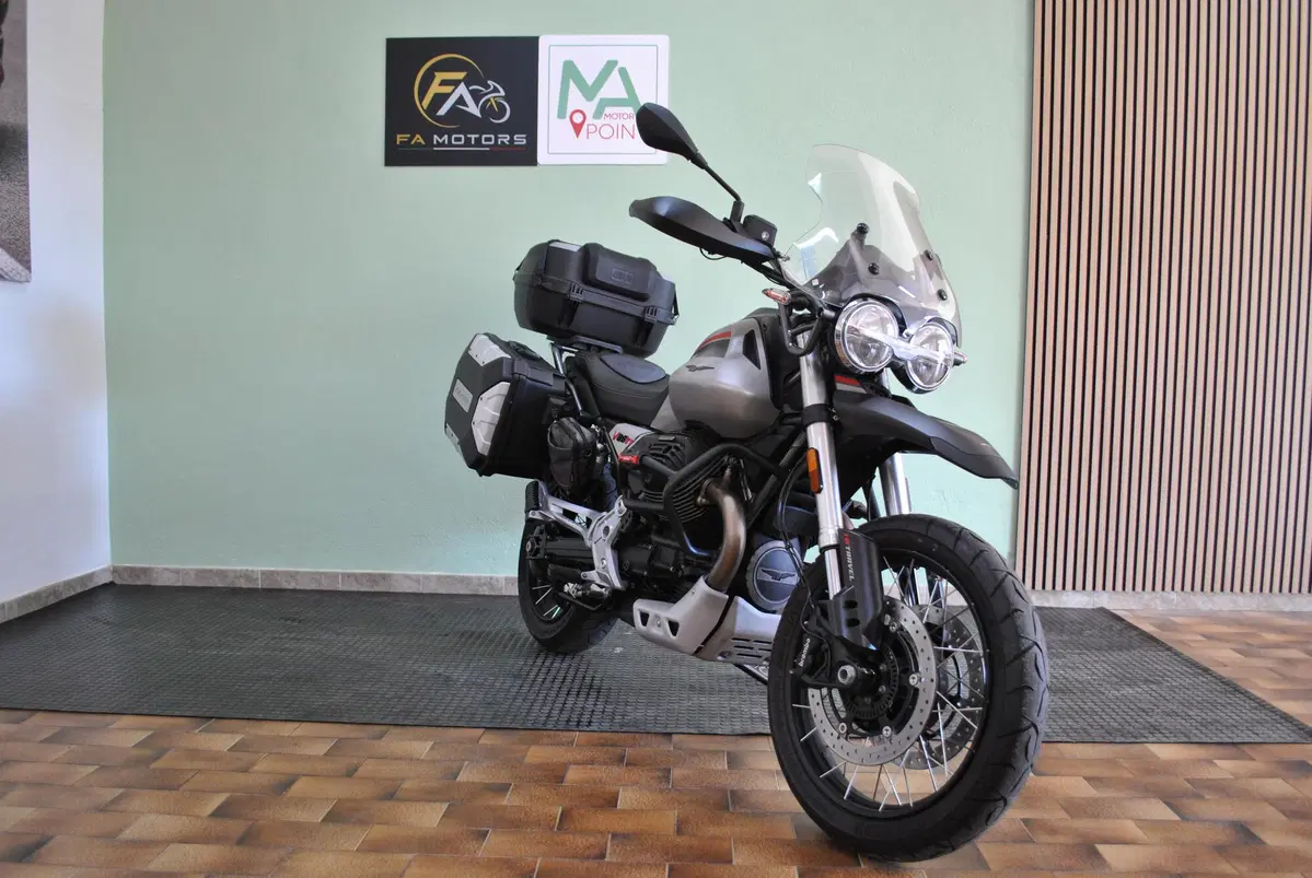 Moto Guzzi V85 TT (2021 - 23) (4)