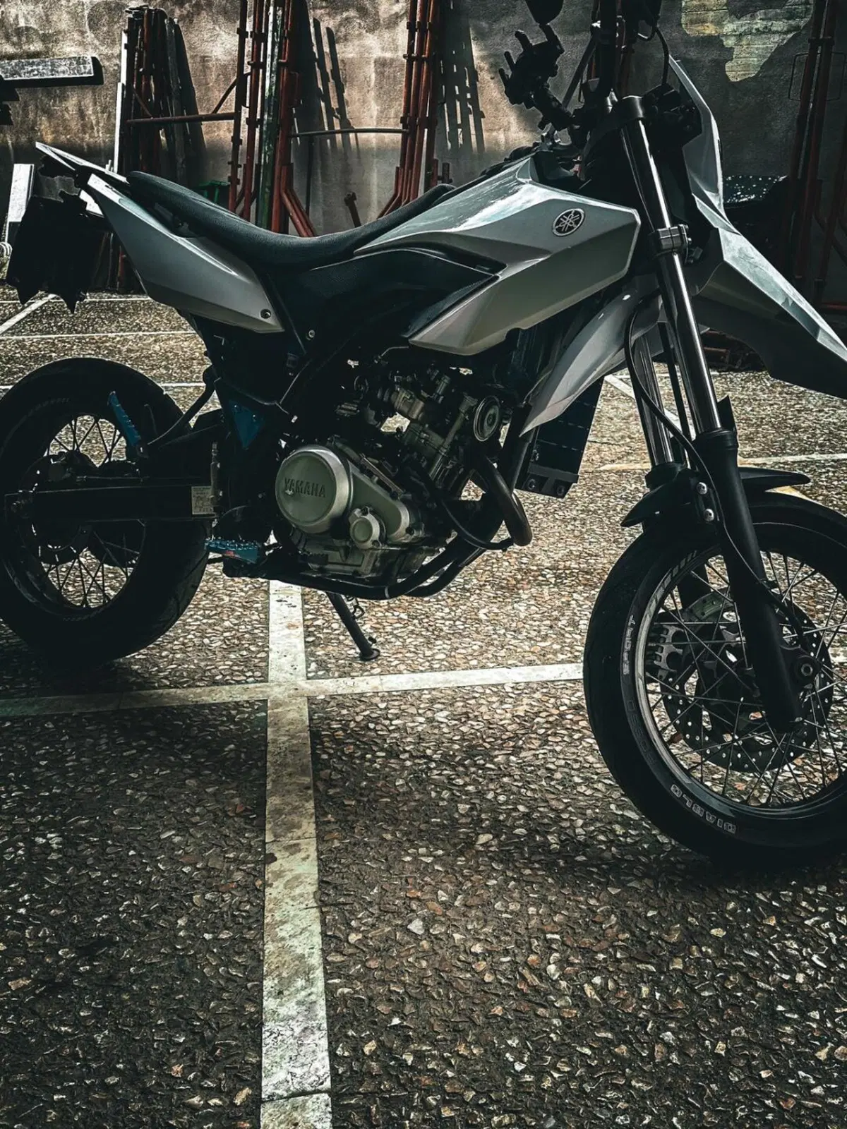 Yamaha WR 125 (2016 - 17) (2)