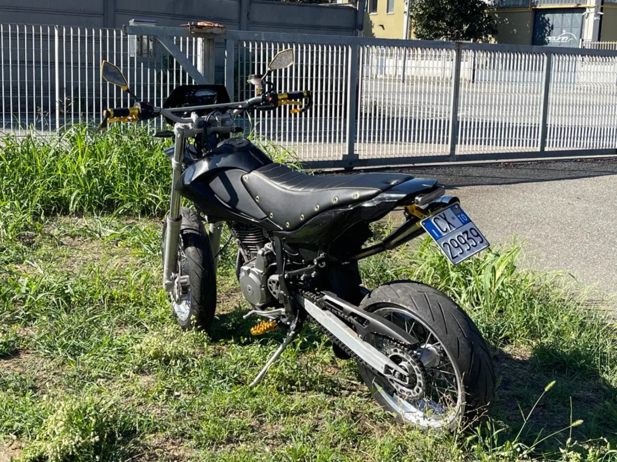Betamotor Motard 4.0 M4 (2006 - 11) (3)