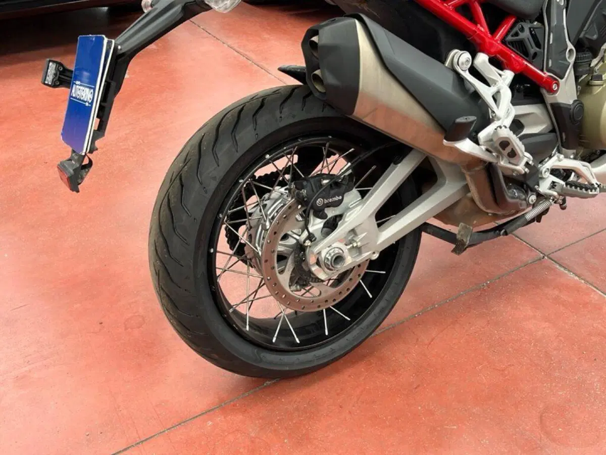 Ducati Multistrada V4 S (2021 - 24) (15)