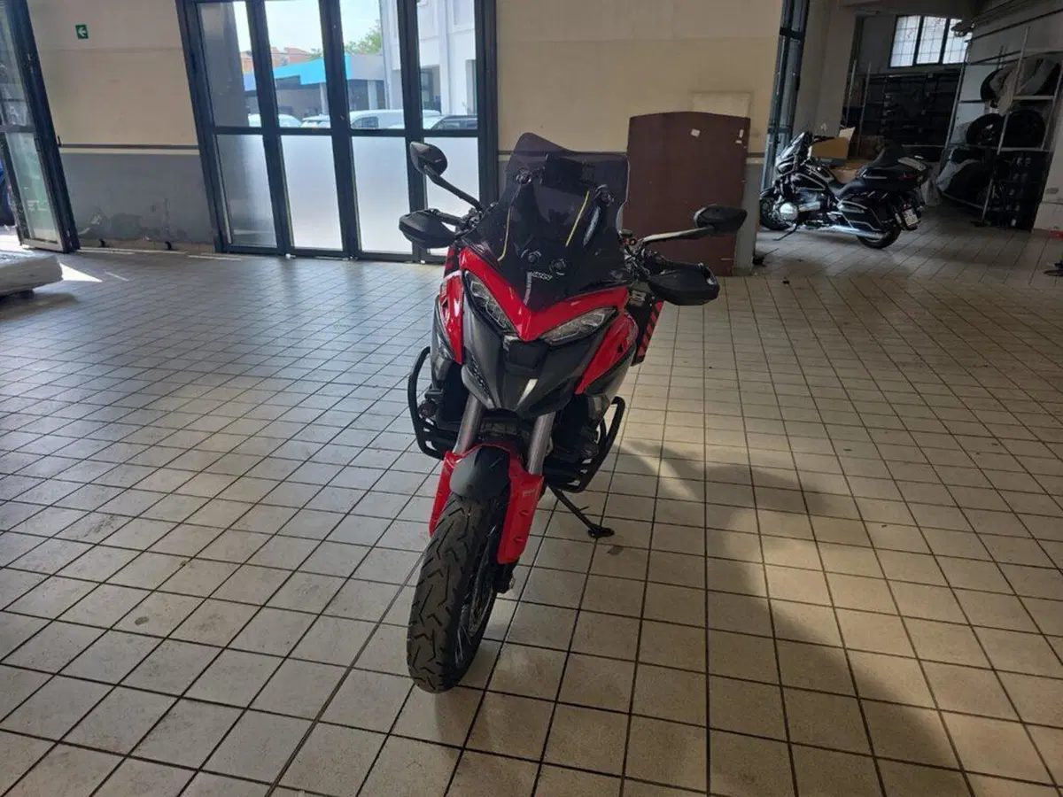 Ducati Multistrada V4 S (2021 - 24) (2)