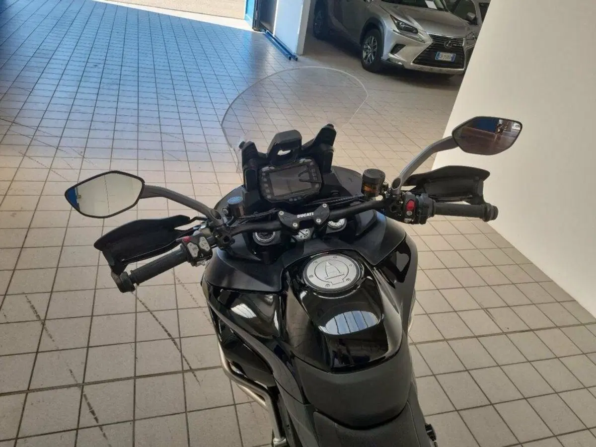 Ducati Multistrada V2 S (2022 - 24) (15)