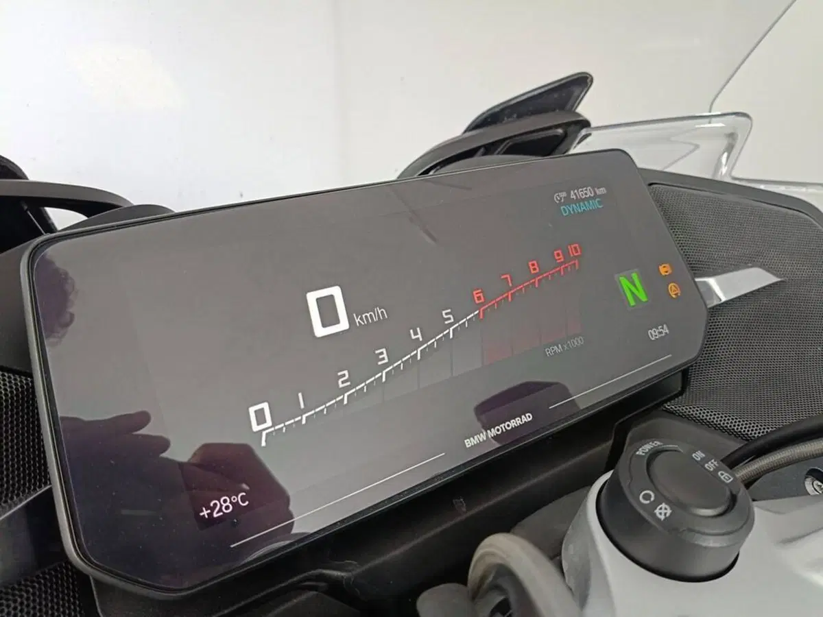 Bmw R 1250 RT (2021 - 25) (8)