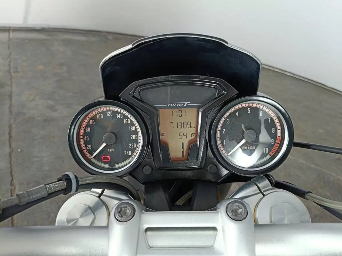 Bmw R nineT 1200 (2014 - 16) (8)