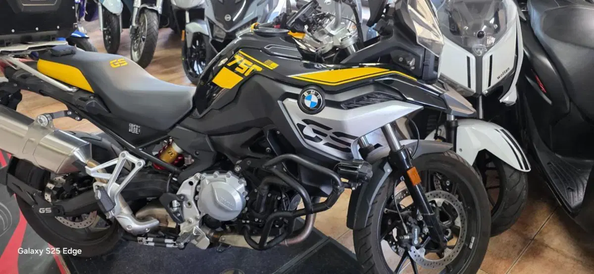 Bmw F 750 GS Edition 40 Years GS (2021) (5)