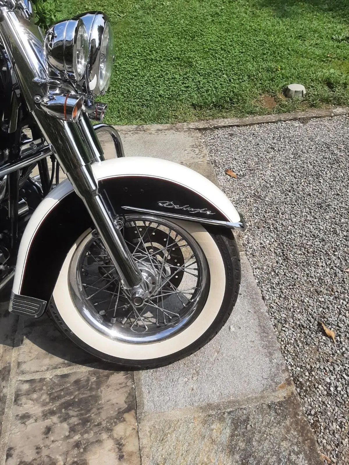 Harley-Davidson 1450 Deluxe (2005 - 06) - FLSTNI (6)