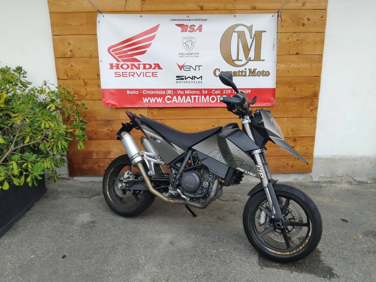 KTM 690 Supermoto (2007 - 12) (6)