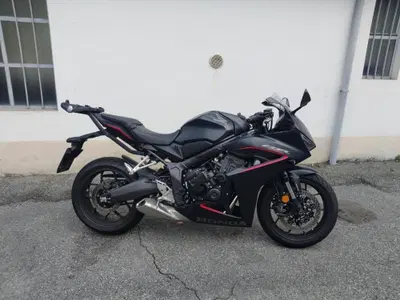 Honda CBR 650 R (2024 - 26) usata