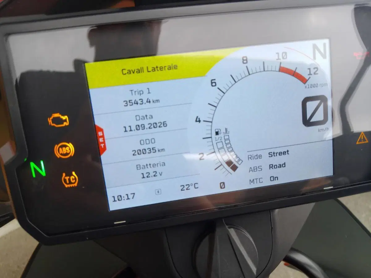 KTM 890 Adventure (2021 - 22) (10)