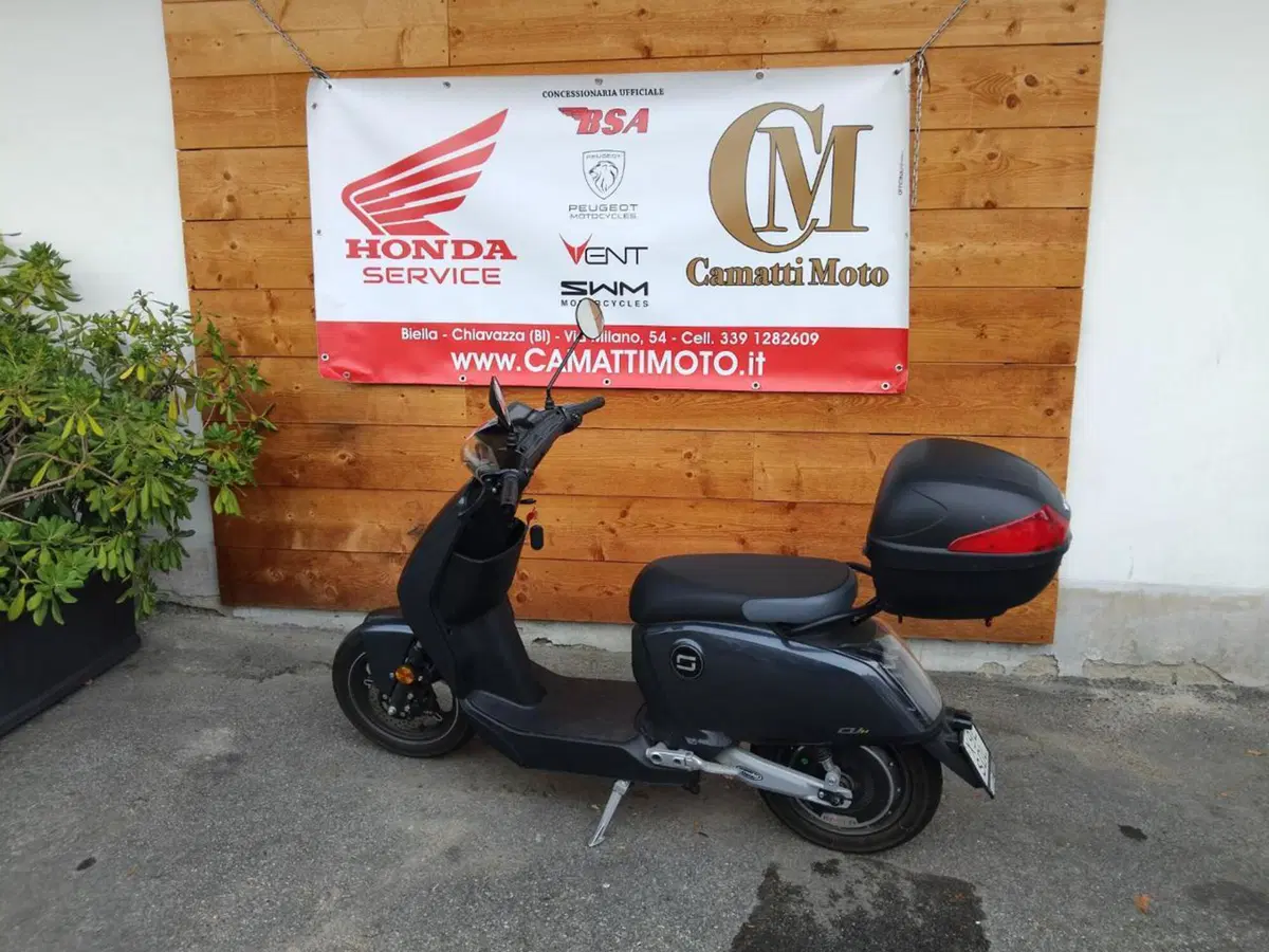 VMoto CUx Pro (2024 - 26) (2)