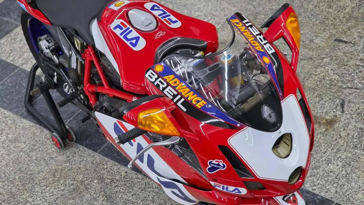 Ducati 999 R (2002 - 04) (3)