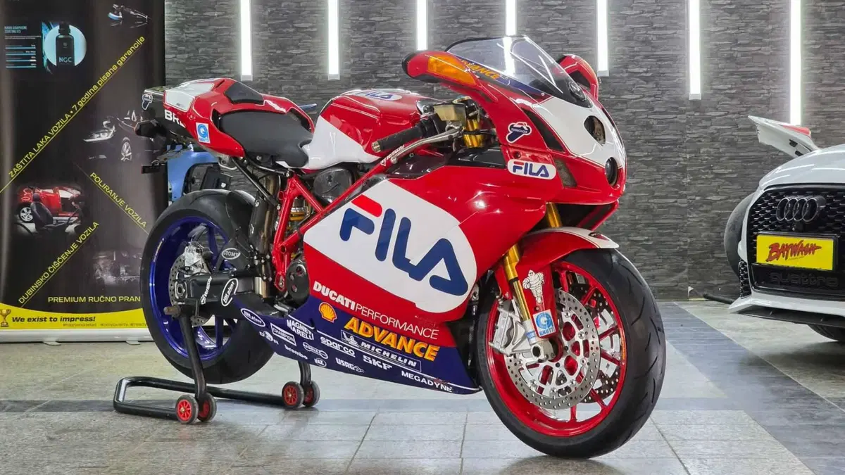 Ducati 999 R (2002 - 04)