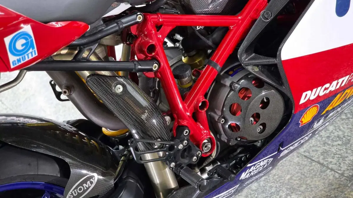 Ducati 999 R (2002 - 04) (8)