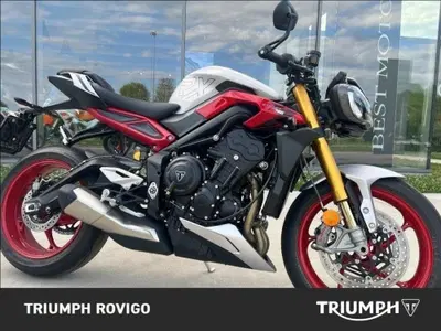 Triumph Street Triple 765 RX (2026) usata