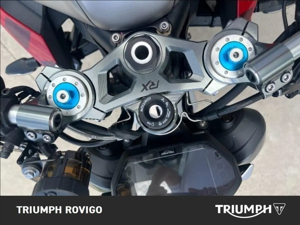 Triumph Street Triple 765 RX (2026) (9)