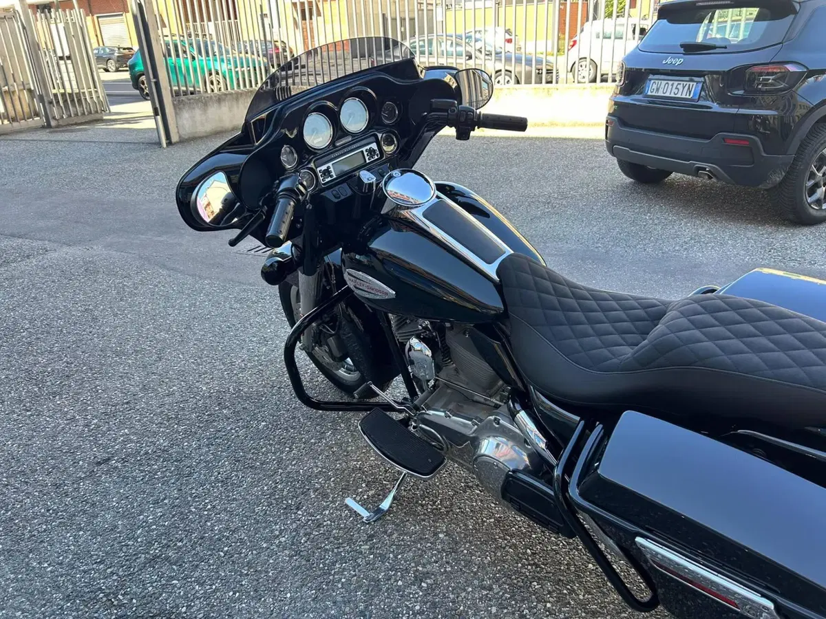 Harley-Davidson 1450 Electra Glide Standard (2002 - 09) - FLHTC (5)