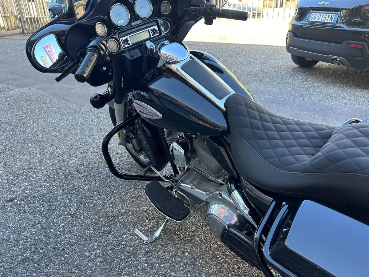 Harley-Davidson 1450 Electra Glide Standard (2002 - 09) - FLHTC (6)